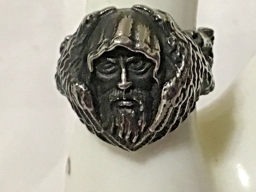 Odin head with - wolves, &